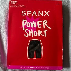 Spanx power short L